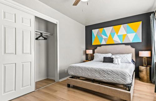 Stylish & Comfy Downtown Gem Irving Parking - Foto 19