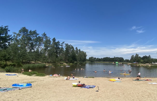 4 bedroom House in Hradec Kralove with garden - Photo 21