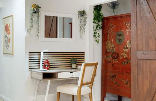 Beach Block 2-Bed with Coastal Palm Trees and Yard - Photo 24