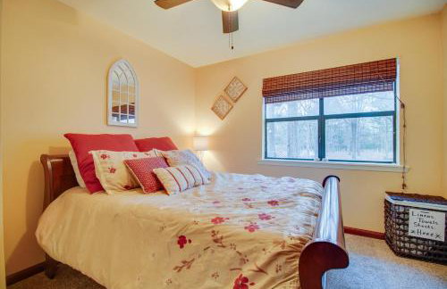 Tahlequah Duplex with Screened-in Porch and Fire Pit! - Foto 15