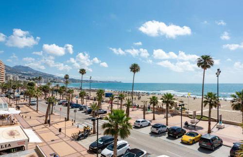 RgHost-Apartamento España en Paseo Marítimo - Foto 13