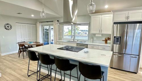 Tranquil Lakeview Home w Porch Bokeelia Retreat - Foto 4