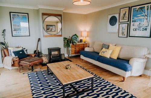 Ponderosa 5-Bed Coastal Retreat with Studio, Sauna & Sea Views - Foto 48