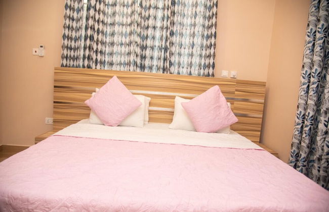 Captivating 1-bed Apartment in Tema, com 25 - Foto 2