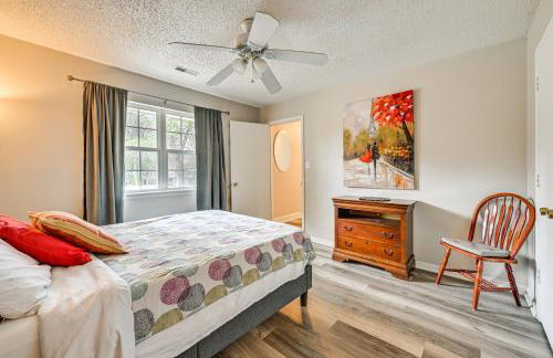 Cozy Family Retreat! Home in Charlotte Suburbs - Foto 15