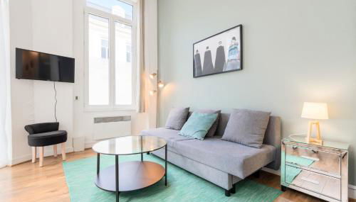 Functional flat close to the station - Foto 3