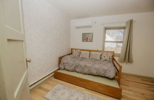 Walk to Cafe & Mall, One Mile to Dordt, Dog Theme - Foto 13