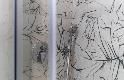 Baroni B - FREE private parking and A-C - Foto 10