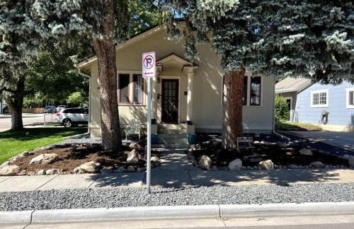 Walk to Dining Breweries and Shops Plus New Hot Tub - Foto 1