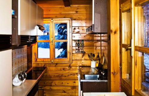 Chalet Tradizionale con bel giardino - Foto 9