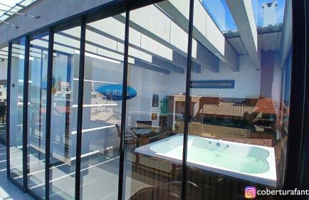 Cobertura fantástica apenas 70 metros da praia - Foto 3