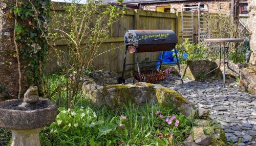 Goonearl Cottage - Photo 3