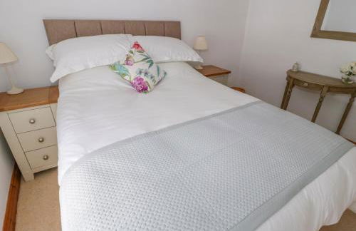 Bryn Haf, New Street - Photo 22