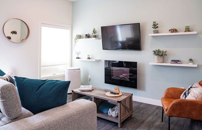 Peak Paradise by Revelstoke Vacations - Photo 16