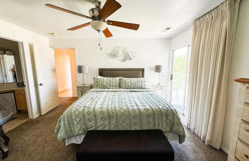 Modern Resort Condo - Pools, Courts & Scenic Views - Foto 51