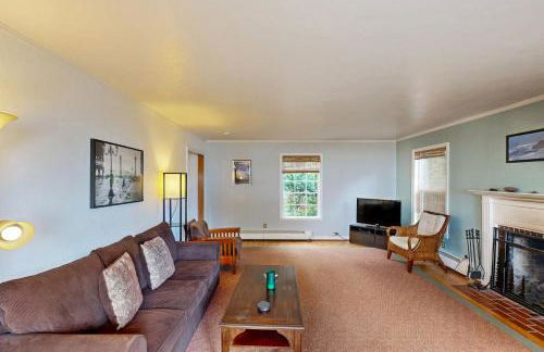 Whispering Seas with Hot Tub! - Foto 8