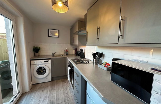 Storey Apartment - Downstairs 2bed Flat - Foto 7