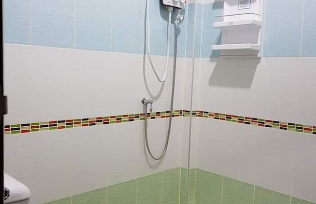 Baan Dear Home Stay - Photo 18