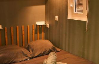 Le Studio Terrasse - Le calme en plein cœur du centre-ville - Photo 7