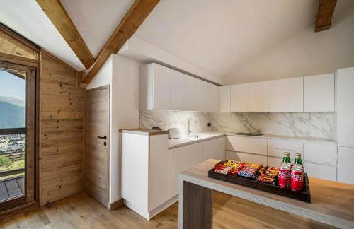 Luxury Penthouse - Panoramic Views, Walkway Balcony, Private Floor - Foto 38