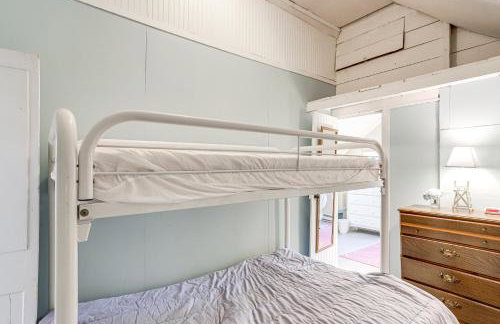 Walk to Lake Historic Lakeside Marblehead Cottage - Foto 20