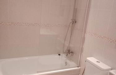 Piso con piscina y parking - Photo 7