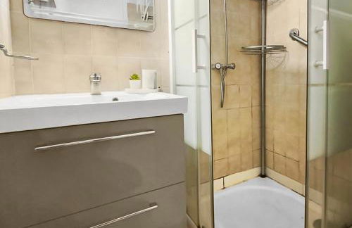 Appartement confortable avec parking et terrasse - Foto 26