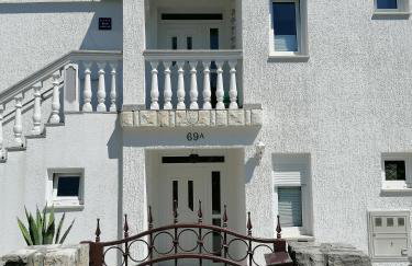 Seaview Villa Anita with Two Apartments and private Pool - Photo 22