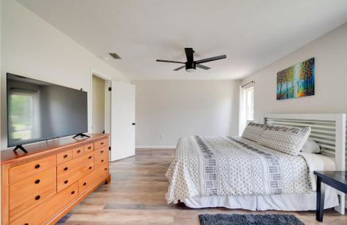 Walk to Lake Geataway with Yard in Inverness - Foto 15