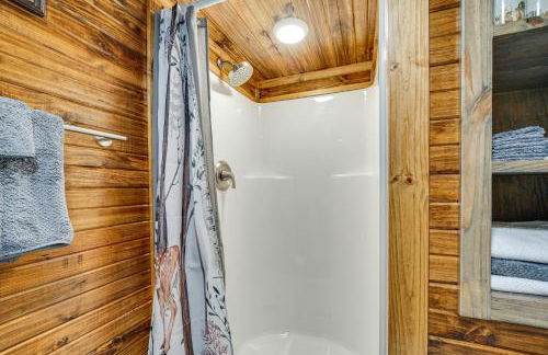 Couples Cabin in Broken Bow about 5 Mi to Downtown! - Foto 13