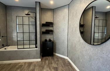 Modern 5 Bedroom Terraced Luxurious House - Foto 5