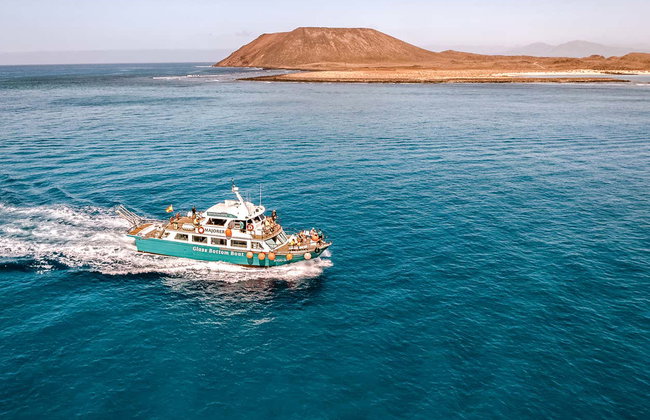 Ferry à ilha de Lobos saindo de Corralejo - Foto 2
