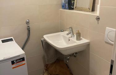 Helle großzügige ruhige Dreizimmerwohnung in Altstadtnähe mit kostenlosem Tiefgaragenstellplatz - Foto 15