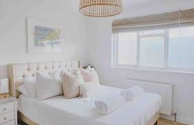 Family Home with Sauna & Garden - Foto 30