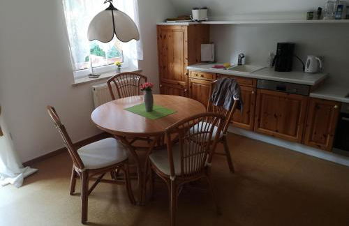 Ferienwohnung-im-Gruenen-zwischen-Binz-und-Sellin - Foto 3