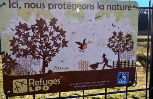 Lou Cigalou - Au Calme - Grand Jardin - Piscine Partagée - Parking - Campagne et Idéalement Situé Proche A7 et Montélimar - Foto 15