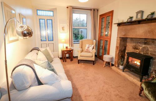 Woodbine Cottage - Photo 4