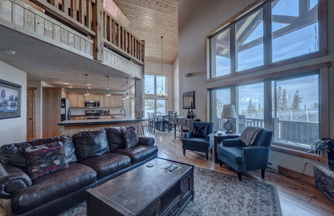 Avalanche Chalet at Terry Peak - Foto 1