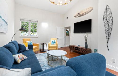 Gorgeous Santa Cruz Villa - Modern Beachside Paradise with NEW Hot Tub & Fast Wi-Fi - Foto 20