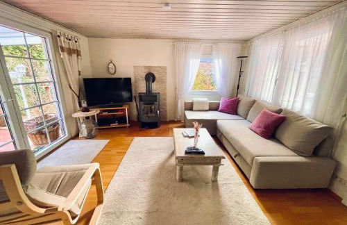 Idyllisches Häuschen im Grünen - Foto 18