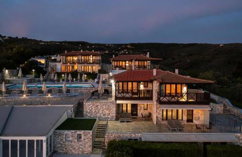 Karavia Lux Inn - Photo 24