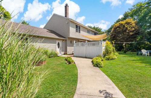 Entire Home in Narragansett - Photo 42