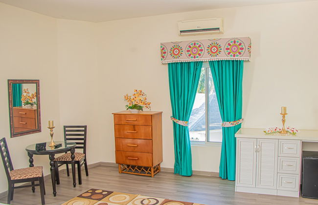 Crystal Jamaica Villa - Photo 2