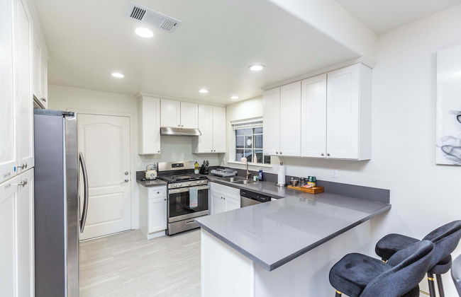 Not Affected by the Fire/elegant Pasadena Retreat Prime Comfort Awaits - Foto 21