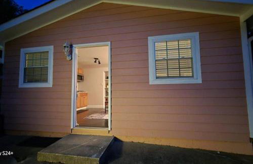luxe studio with a great location lawrenceville - Photo 17