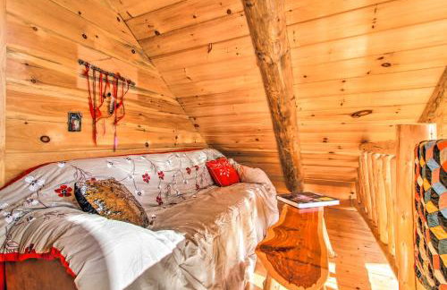 Chic Brandon Cabin with Pool, Hot Tub and Sauna! - Foto 13