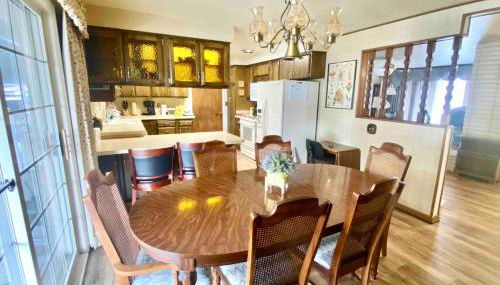 Roomy Midtown Home-Large and Central to Everything - Foto 3