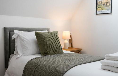 Cosy Cotswolds Getaway - Stow-on-the-Wold - Eagle Cottage - Photo 13