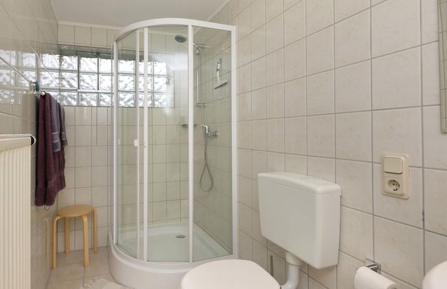 Apartment in the Hunsruck Region's Drohn Valley - Photo 10