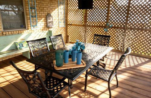 Peaceful Stay Near Biloxi Coast | 3 beds, 1 bath - Foto 17